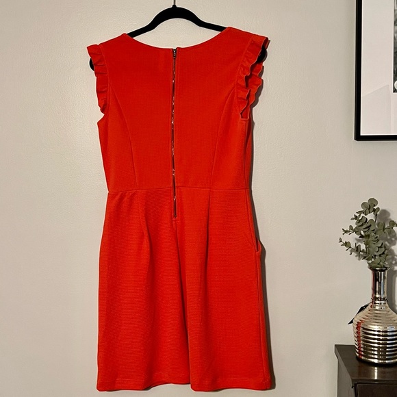 {{ Coral Xhilaration Dress }} - Picture 4 of 5